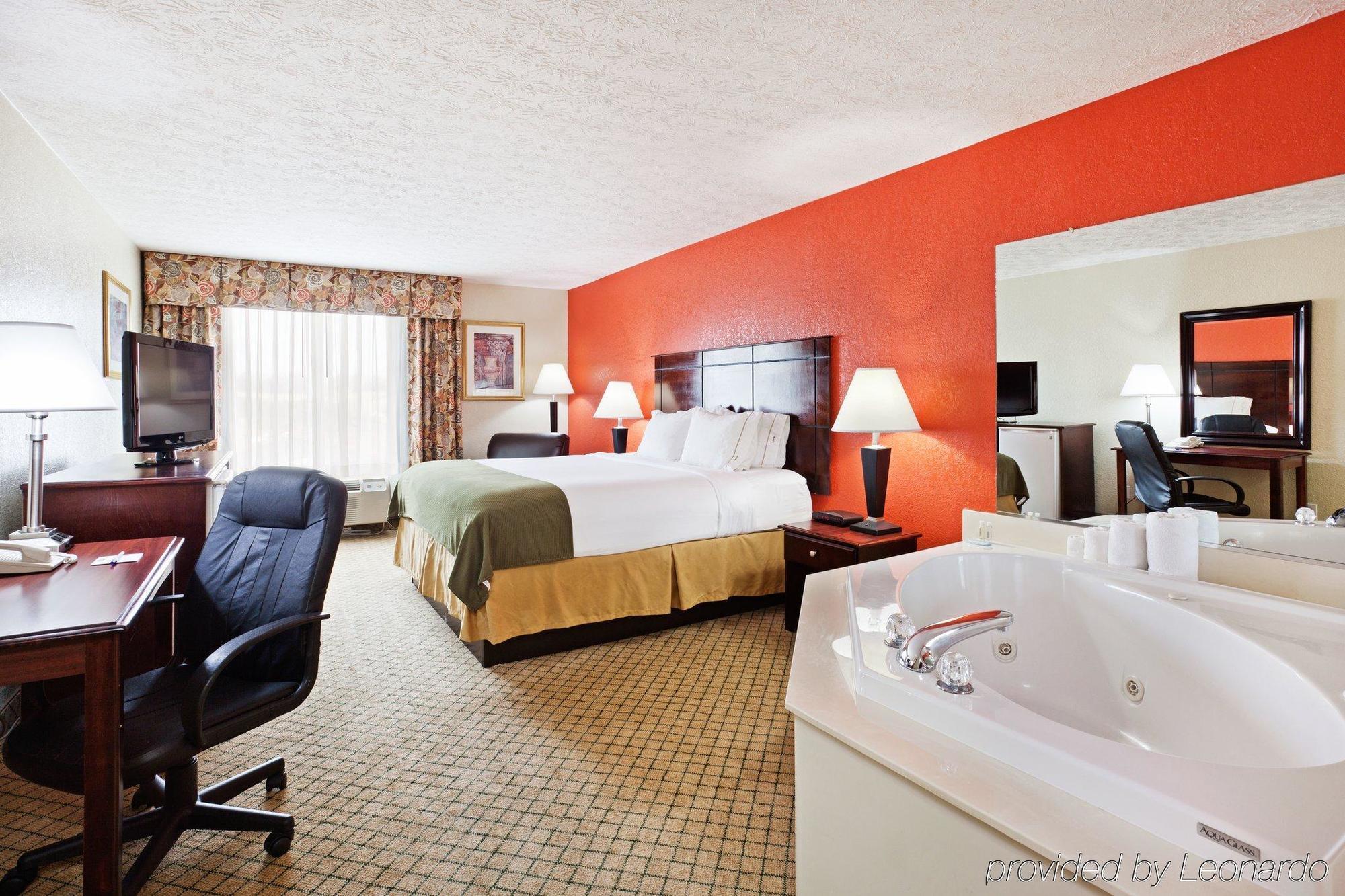 Holiday Inn Express Dandridge, An Ihg Hotel Zimmer foto